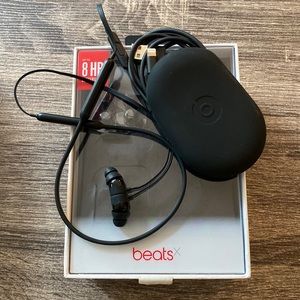 Beats wireless headphones